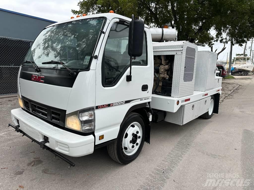 GMC W 5500 HD Kombinované/Čerpací cisterny