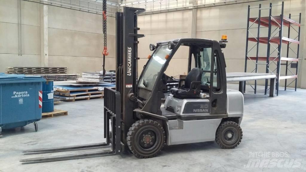 Nissan FGD02A30Q Dieselové vozíky