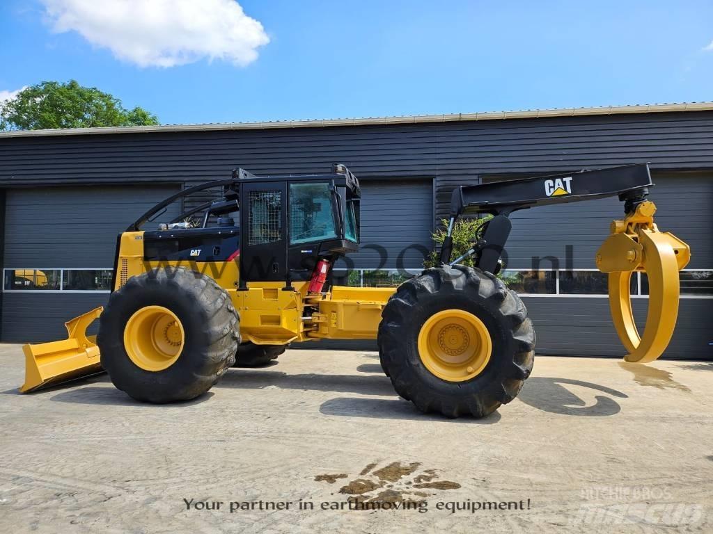 CAT 545 C Skiddery