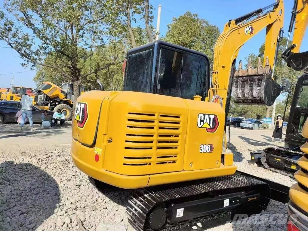 CAT 306 Mini rýpadla < 7t
