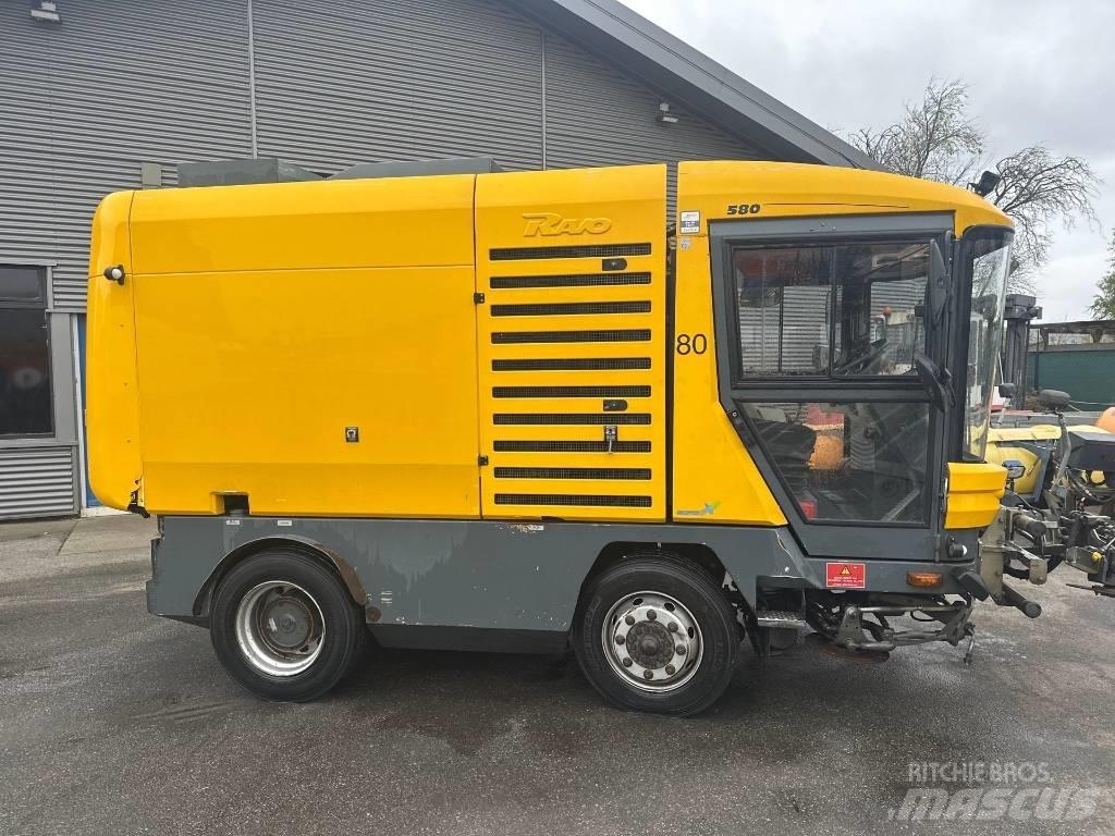 Ravo 580STH Zametací stroje