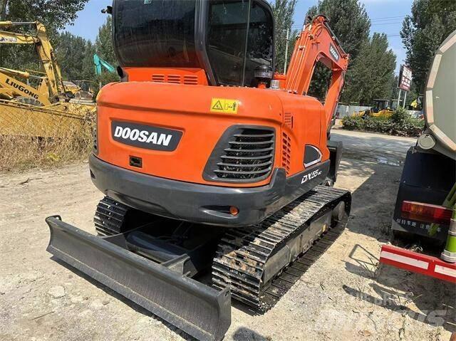 Doosan DX55 Mini rýpadla < 7t