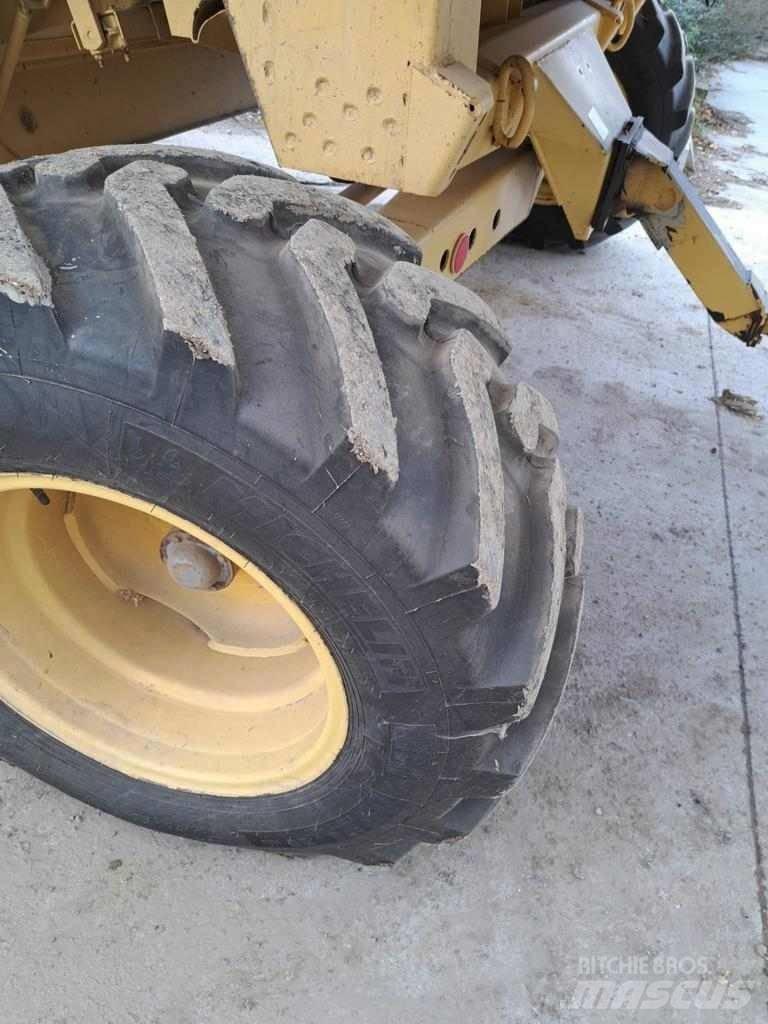 New Holland TX 66 Sklízecí mlátičky