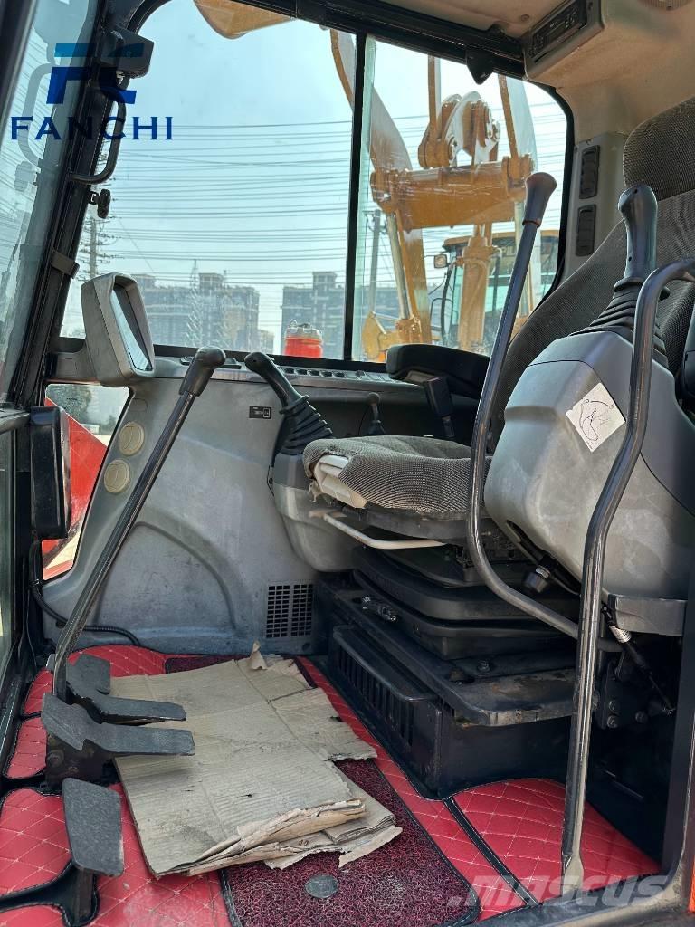 Doosan DX 60-9 C Pásová rýpadla