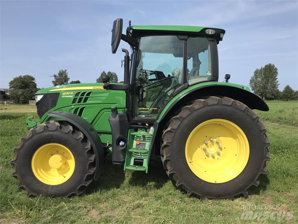 John Deere 6130R Traktory