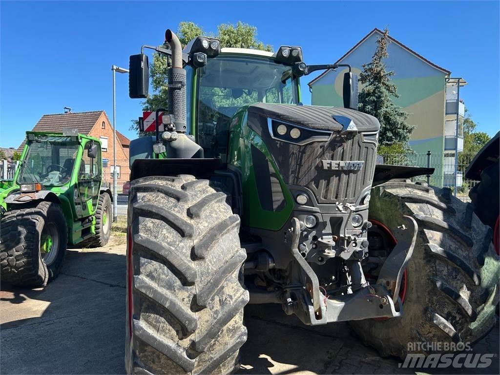 Fendt 942 VARIO Traktory