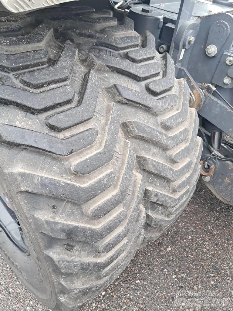 Doosan DX 165 W-5 Kolová rýpadla