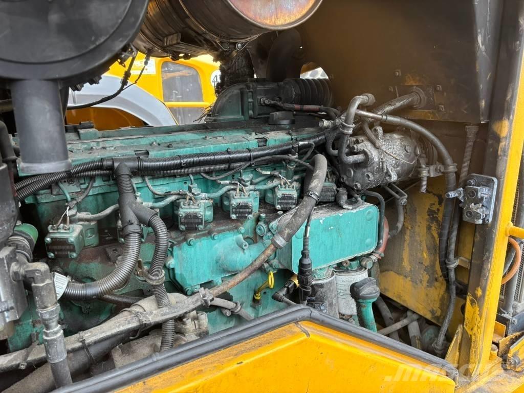 Volvo Radlader L60E Kolové nakladače