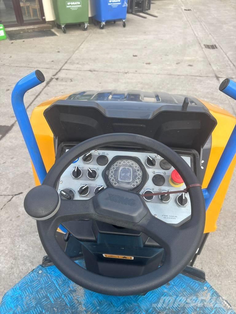 XCMG XD90 Tandemové válce