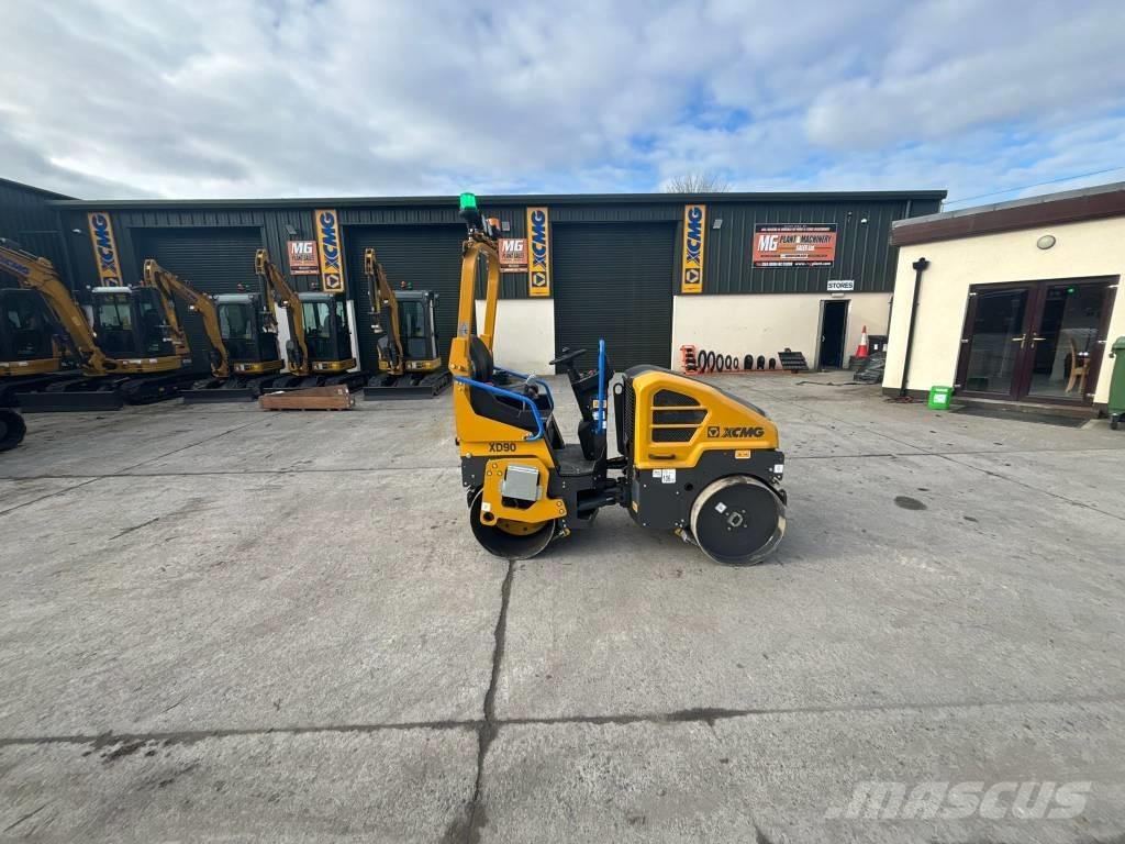 XCMG XD90 Tandemové válce