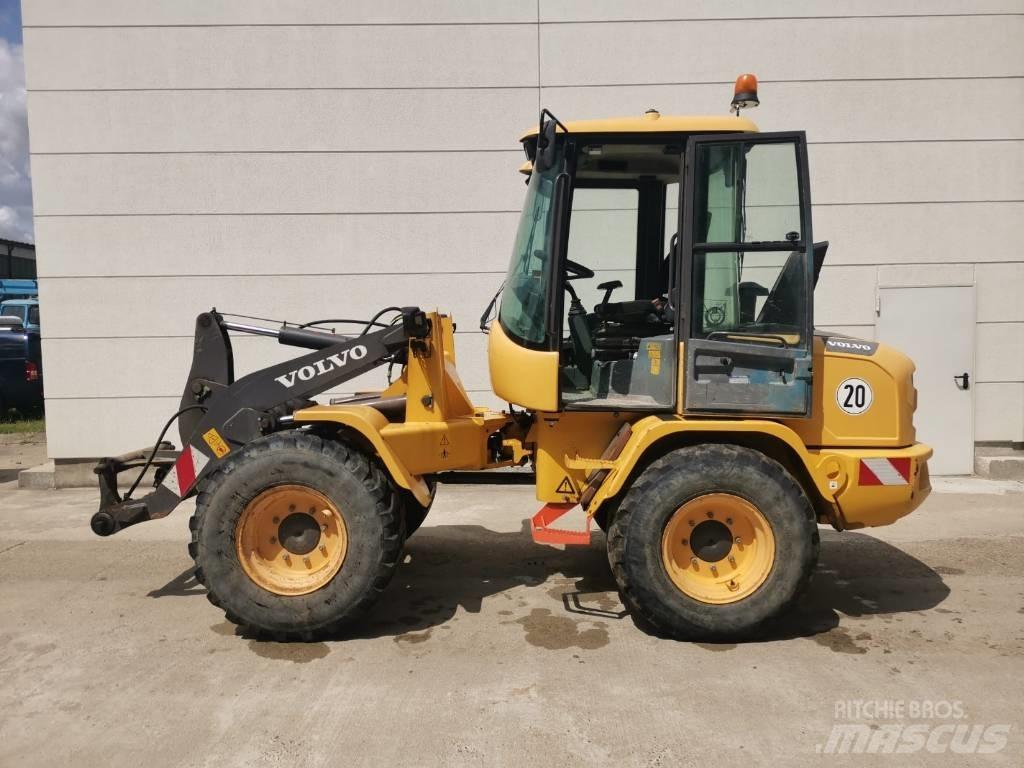 Volvo Radlader L30G Kolové nakladače