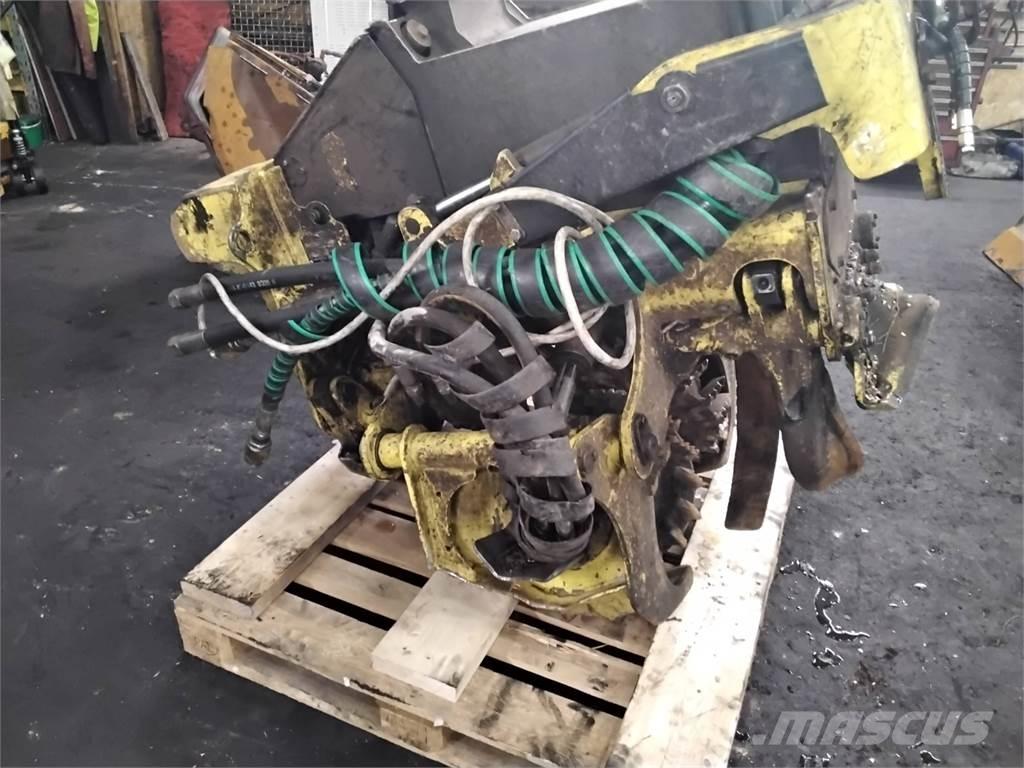 John Deere H415 Těžební hlavy