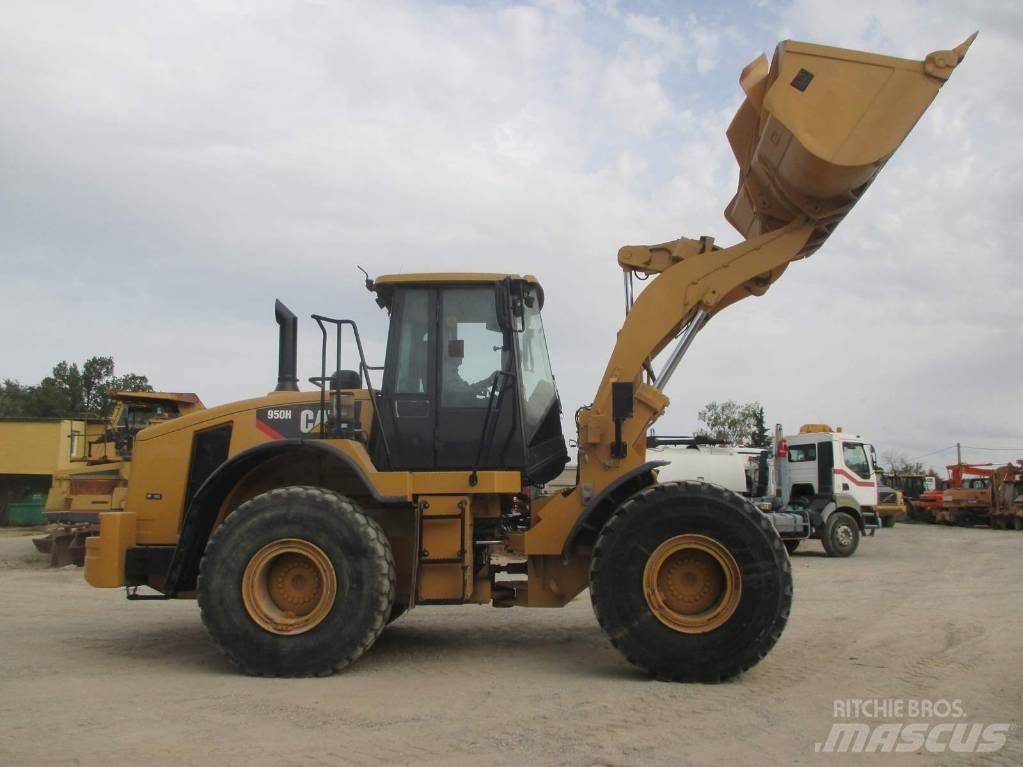CAT 950 H Kolové nakladače