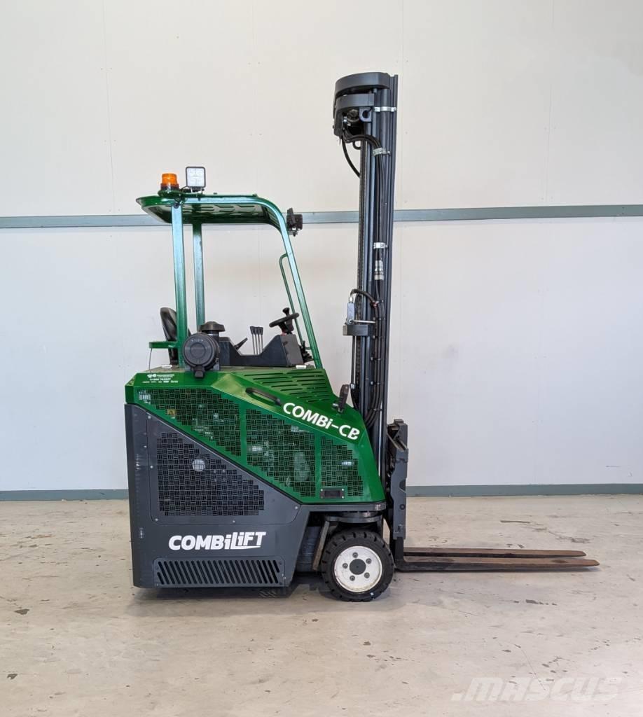 Combilift CB 3000 4 cestní vysokozdvižné vozíky