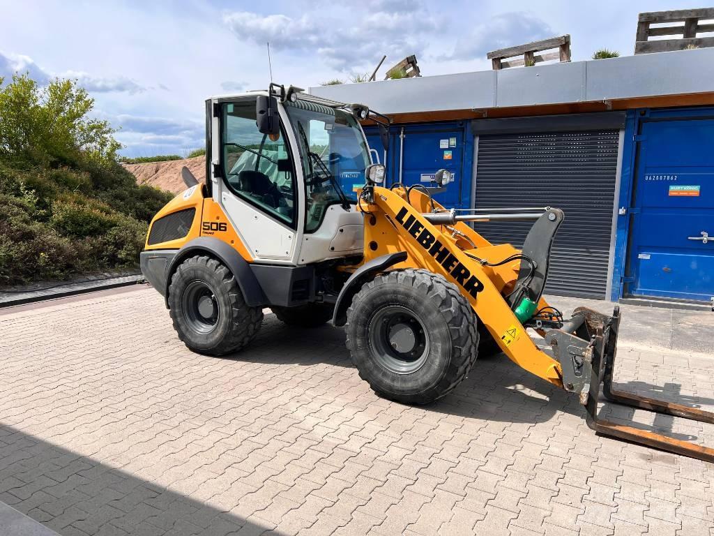Liebherr L 506C Kolové nakladače
