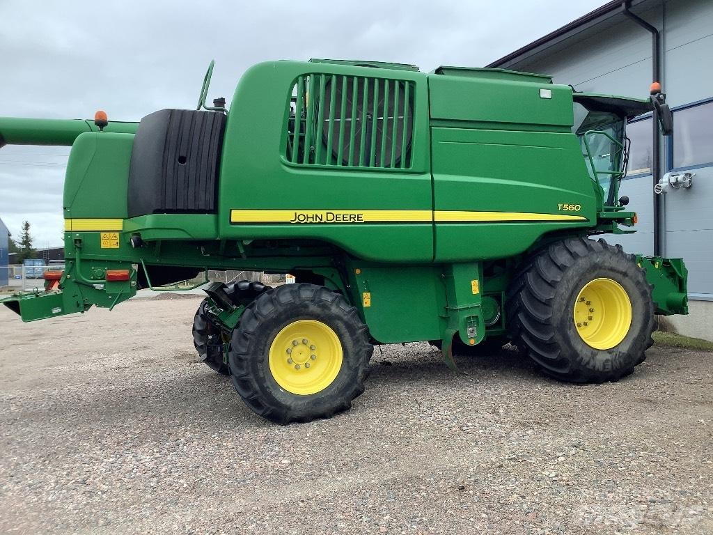 John Deere T560 Sklízecí mlátičky