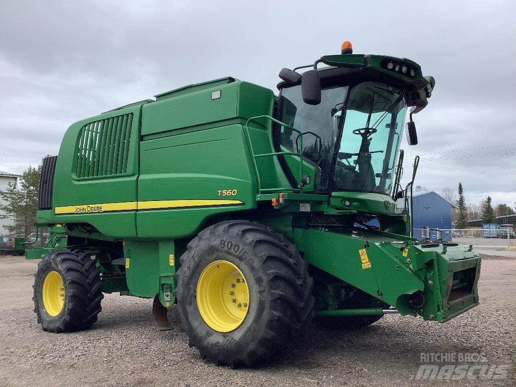 John Deere T560 Sklízecí mlátičky