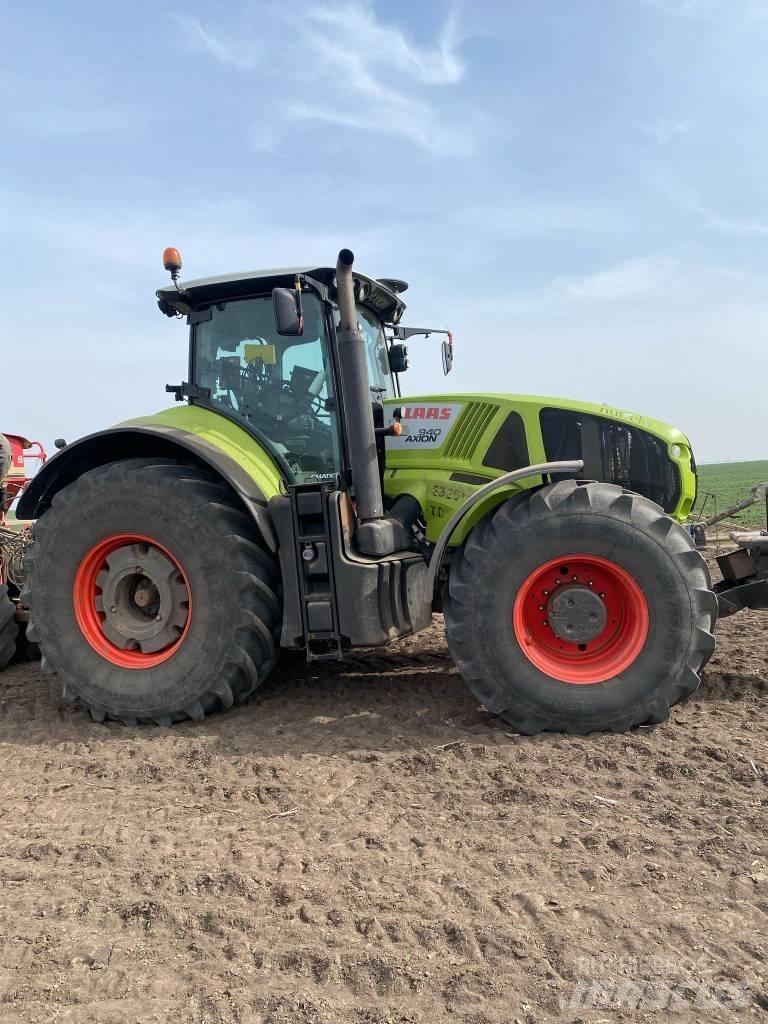 CLAAS Axion 940 SCR Traktory