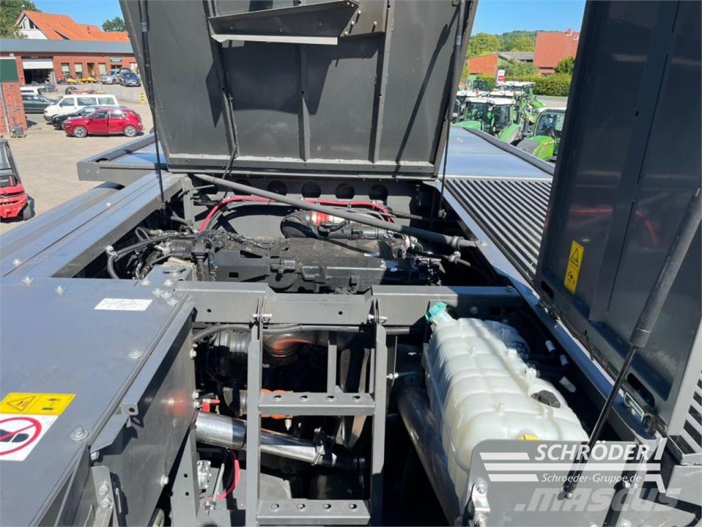 Fendt IDEAL 8 T Sklízecí mlátičky