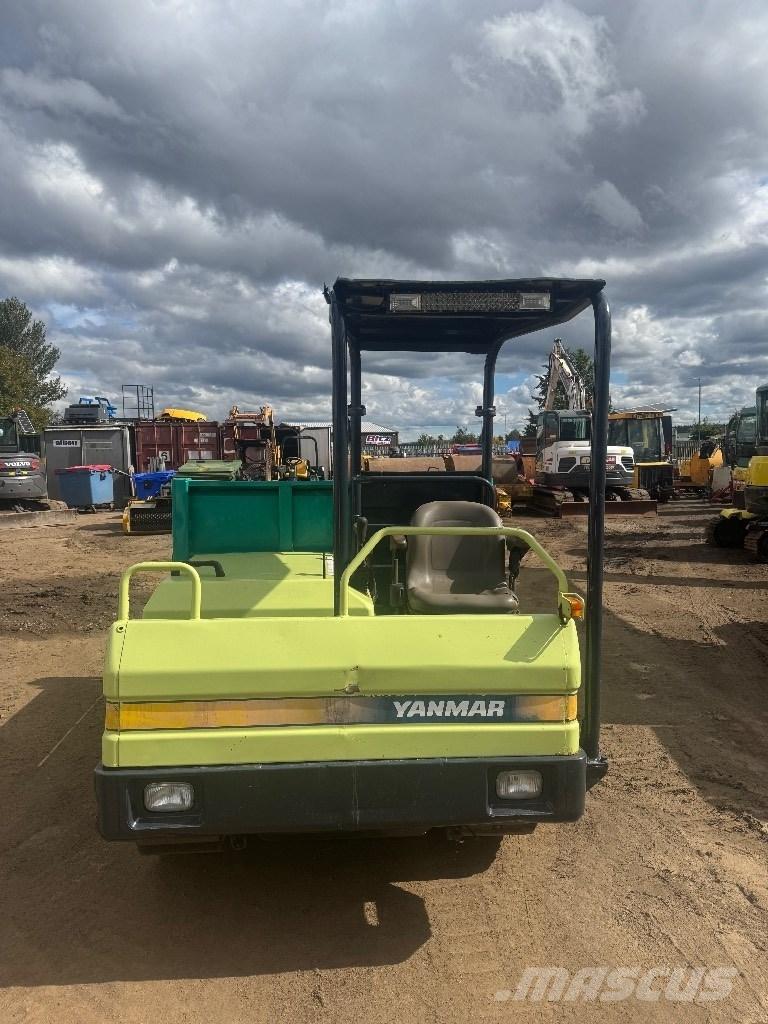 Yanmar C 30 Pásové dempry