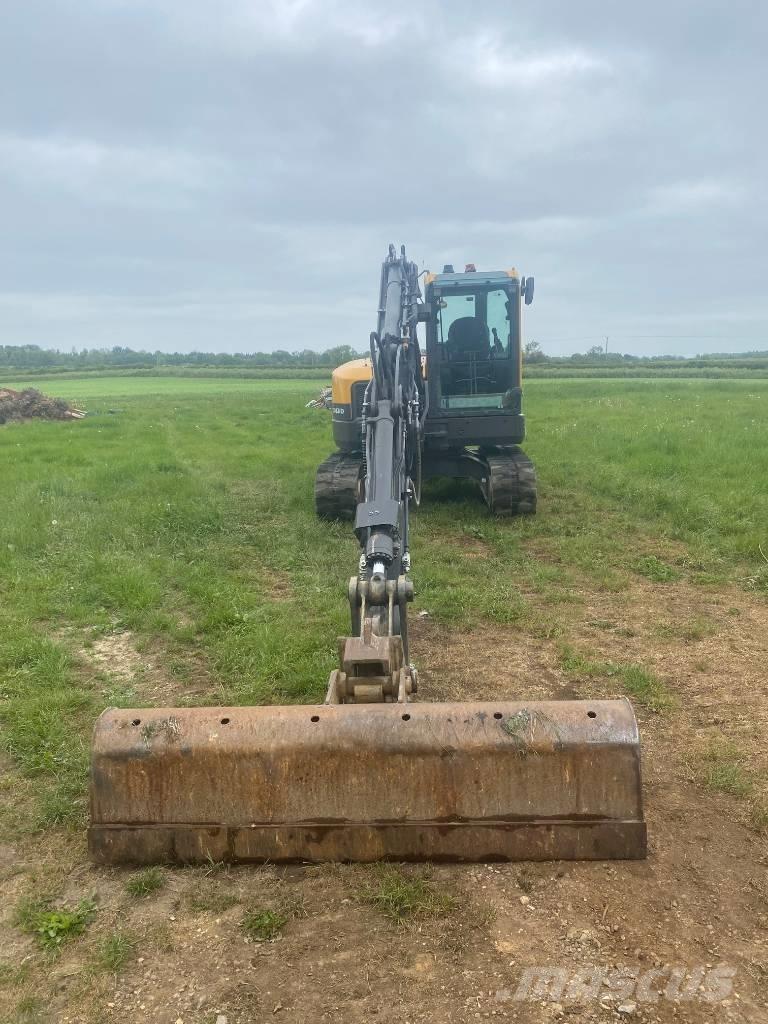 Volvo ECR 88 D Pro Midi rýpadla 7t - 12t