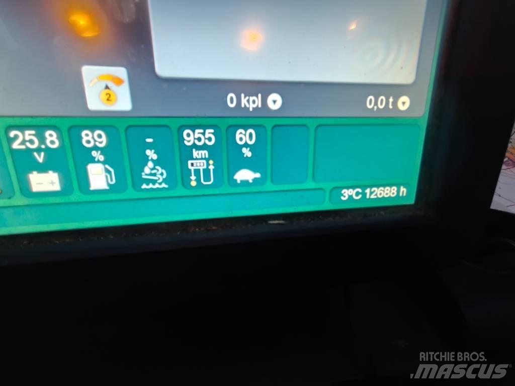 John Deere 1110G Vyvážecí traktory