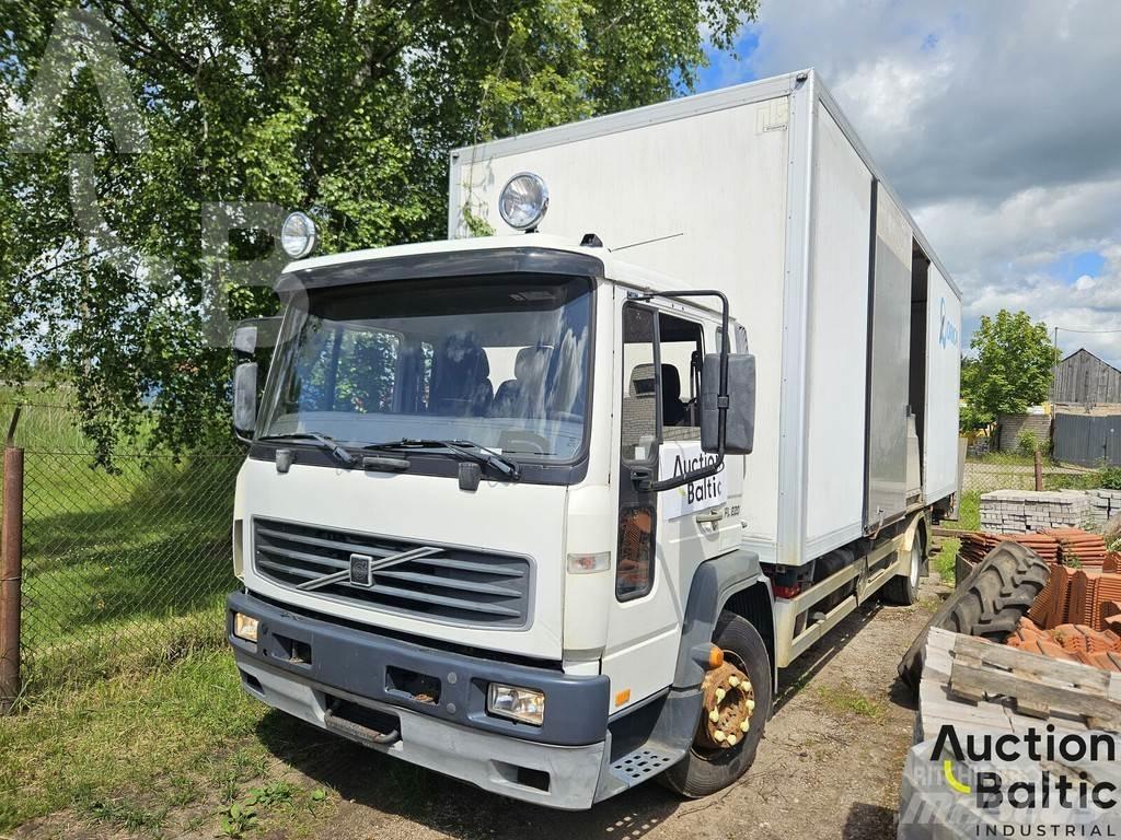 Volvo FL615 Skříňová nástavba
