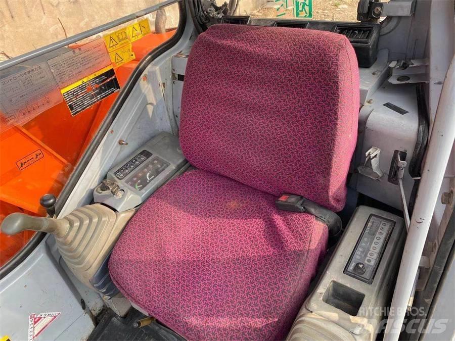 Hitachi EX75 Pásová rýpadla
