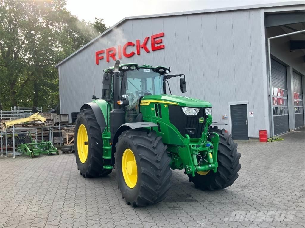 John Deere 6M220 Traktory