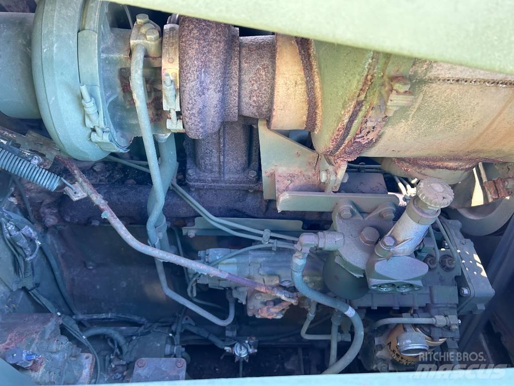 CAT D 7 F Pásové dozery