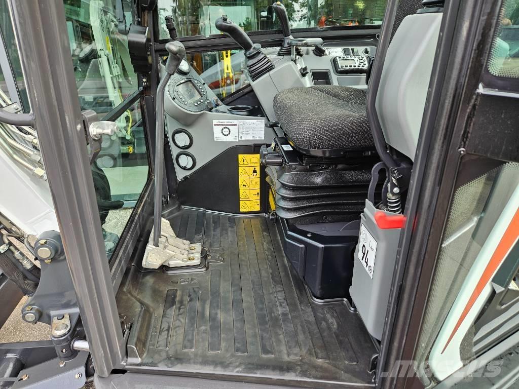 Bobcat E 27 Mini rýpadla < 7t