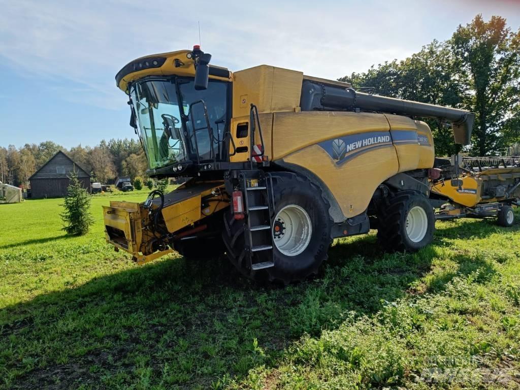 New Holland CX 8.90 Sklízecí mlátičky