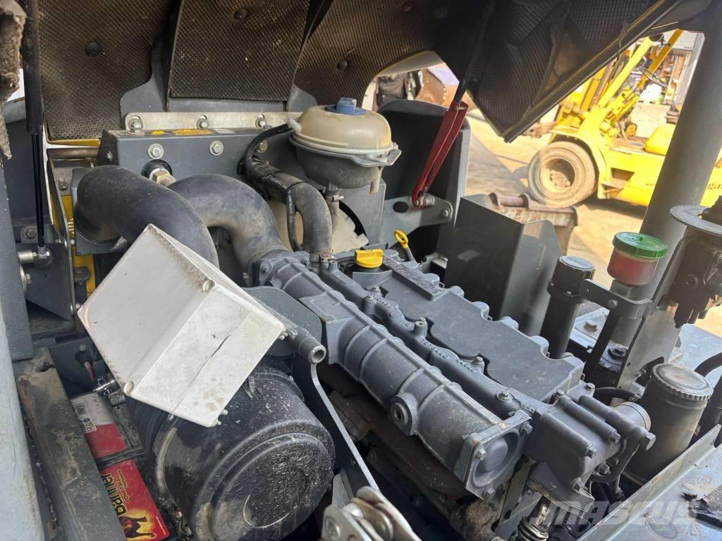 Wacker Neuson 5001 Vyklápěcí dempry
