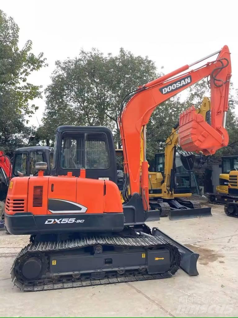 Doosan DX55-9C Pásová rýpadla
