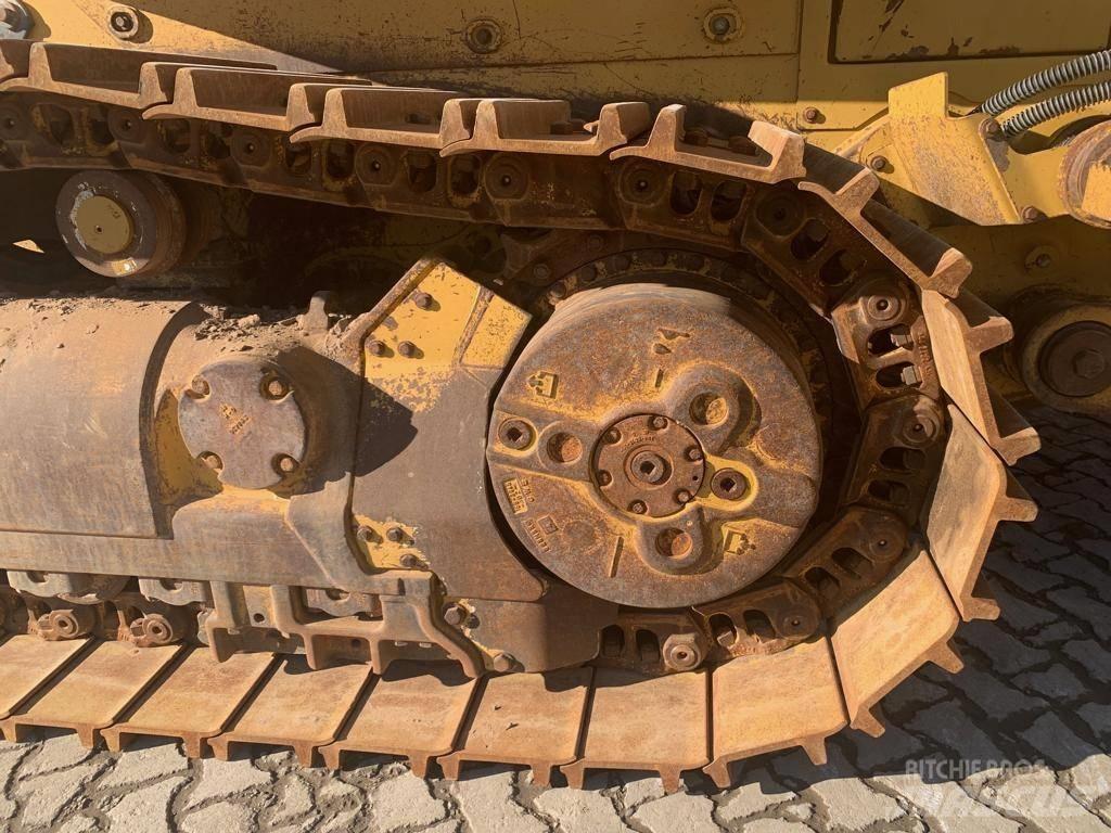 CAT 973 D Pásové nakladače