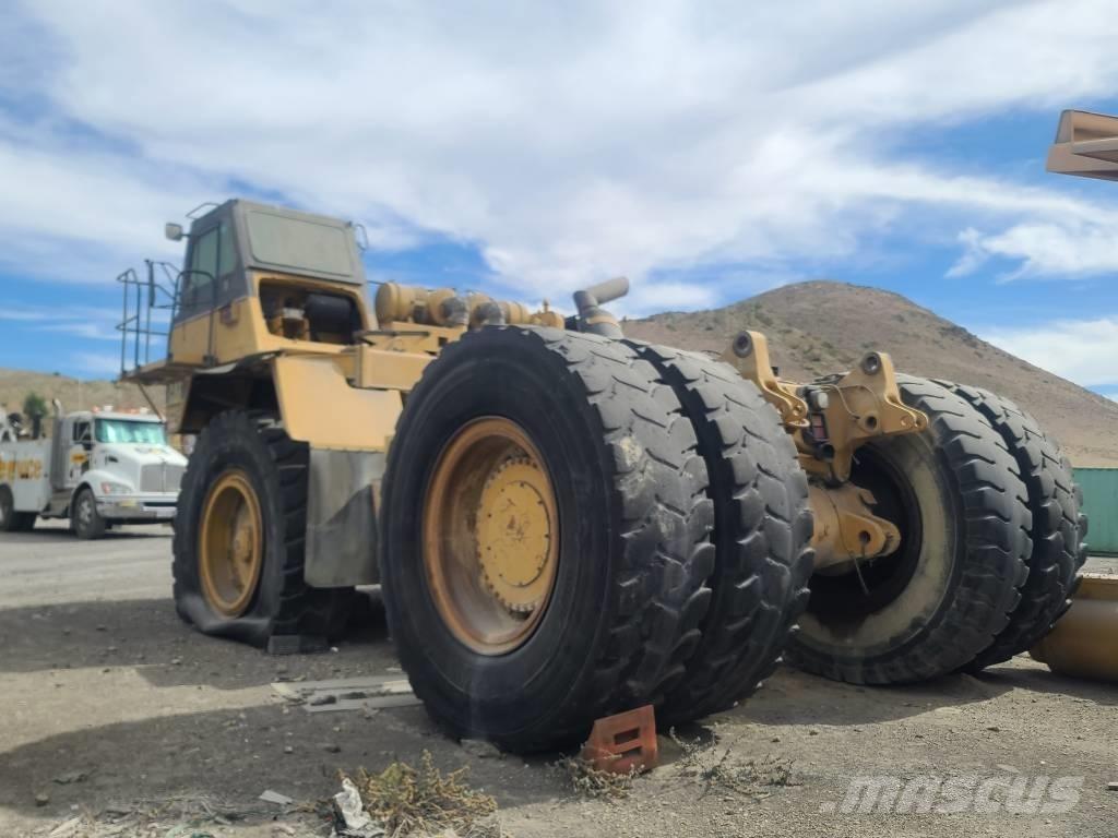 CAT 777 D Kloubové dempry