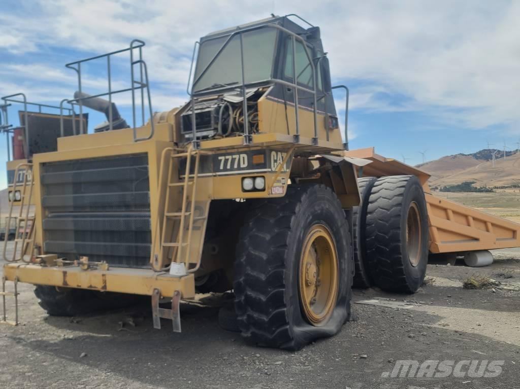 CAT 777 D Kloubové dempry