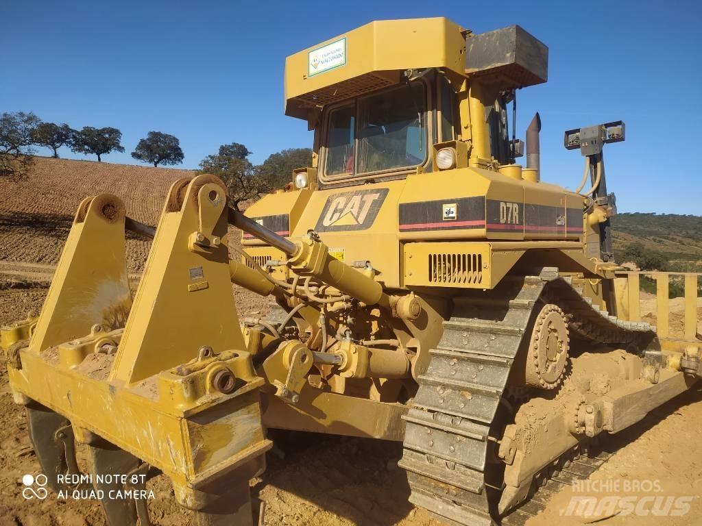 CAT D 7 R II Pásové dozery