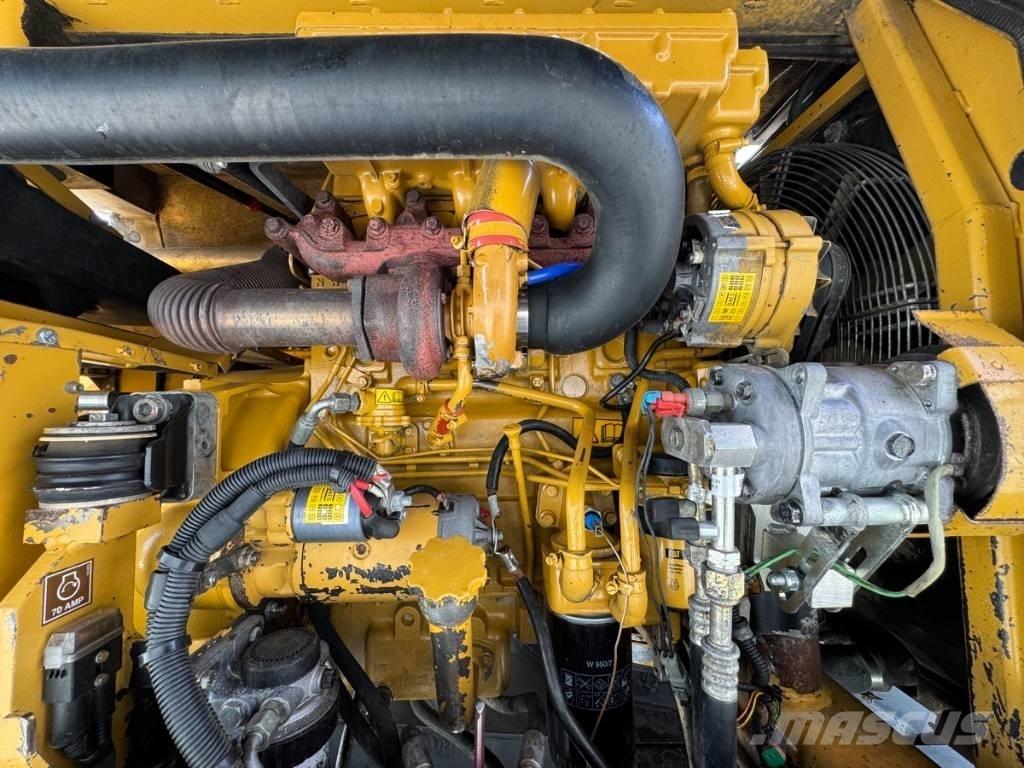CAT M 315 Kolová rýpadla