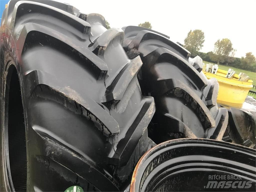 Michelin 710/70R42 Pneumatiky, kola a ráfky