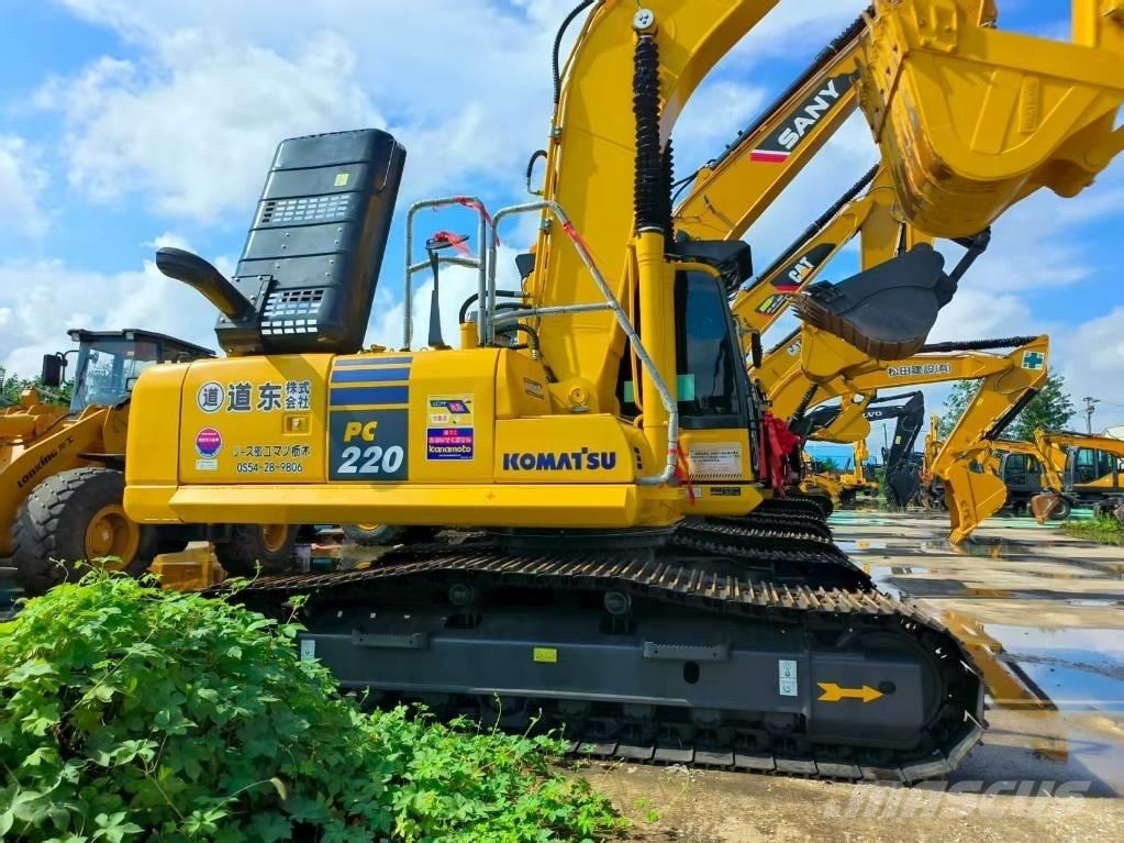 Komatsu PC 220-8 Pásová rýpadla