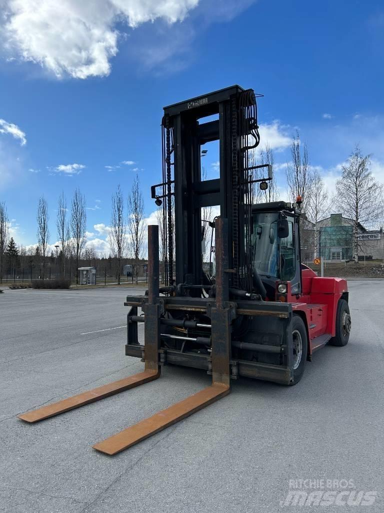Kalmar DCG120-12 Dieselové vozíky