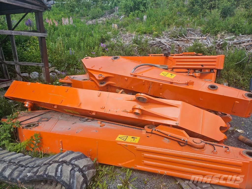 Hitachi ZX 350 LC-7 Výložníky a lžíce