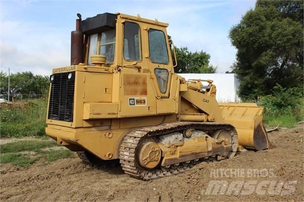 CAT 963 Pásové nakladače