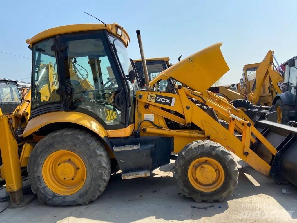 JCB 3 CX Rýpadlo-nakladače