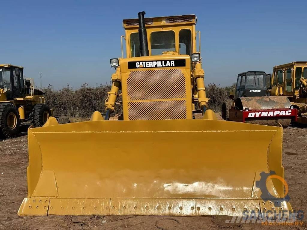 CAT D8K Pásové dozery