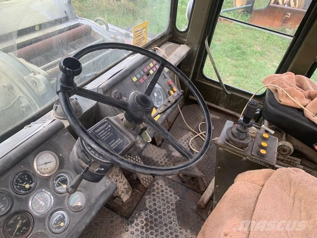 Zettelmeyer ZD3000 Kolové dozery