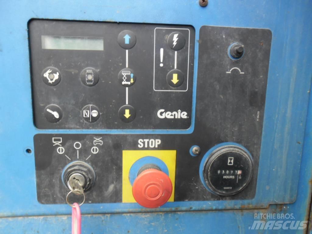 Genie GS 5390 RT Nůžková zvedací plošina