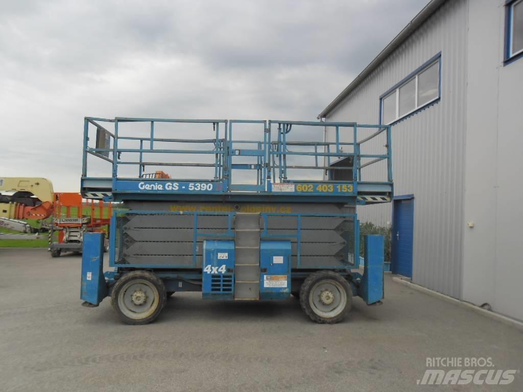 Genie GS 5390 RT Nůžková zvedací plošina