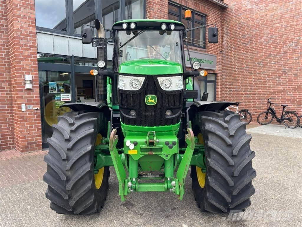 John Deere 6150M Traktory
